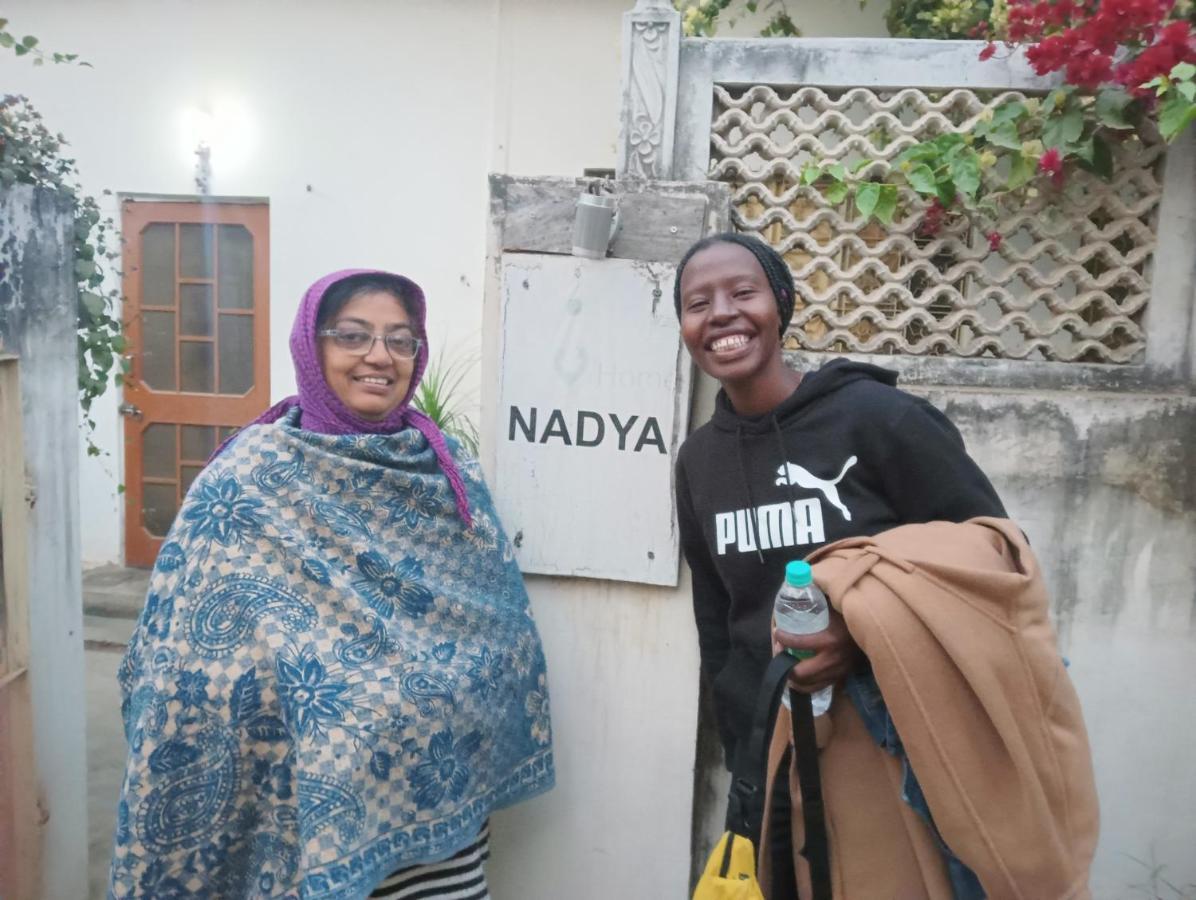 Nadya Homestay For Female & Family Jaipur Buitenkant foto