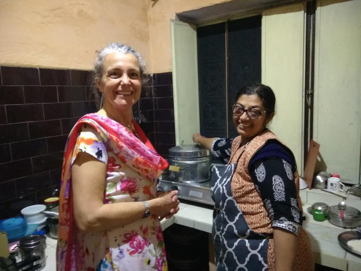 Nadya Homestay For Female & Family Jaipur Buitenkant foto